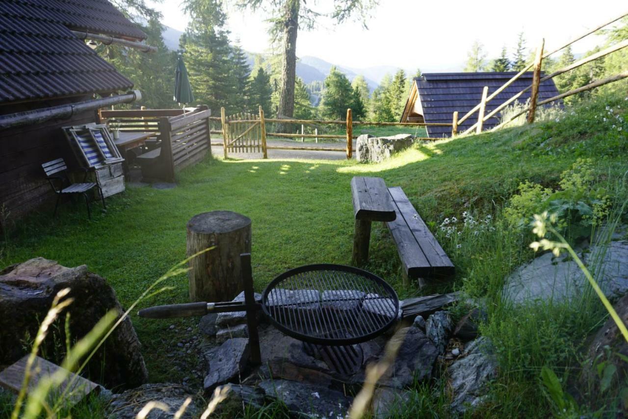 Bergheim Schmidt, Almhuetten Im Wald Appartments An Der Piste Alpine Huts In Forrest Appartments Near Slope Turracher Hohe Dış mekan fotoğraf
